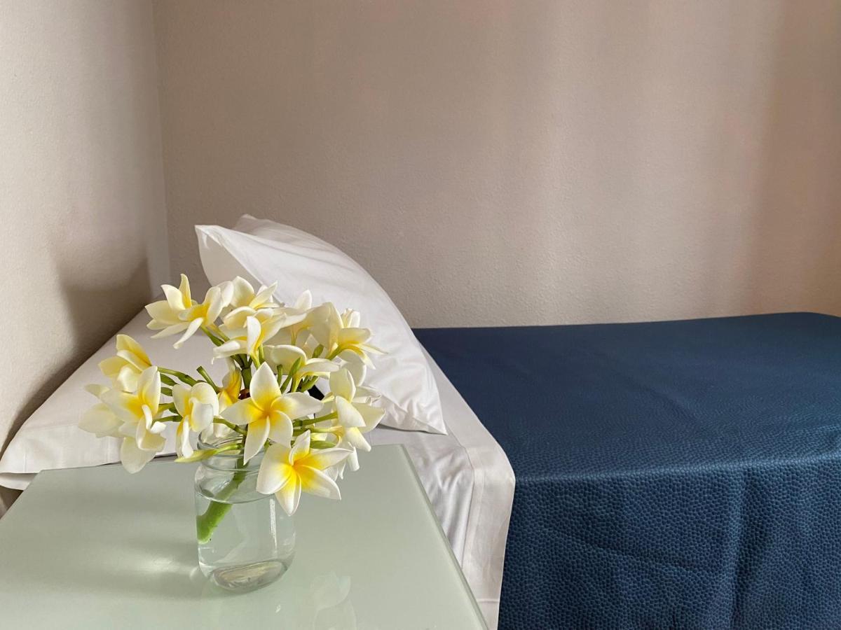 Hostal Moscatel Μάλαγα Εξωτερικό φωτογραφία