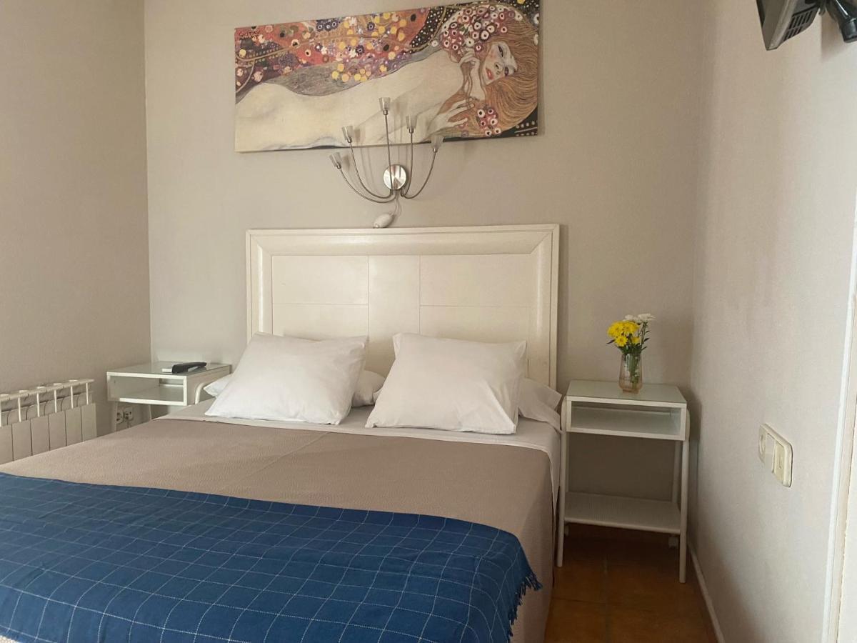 Hostal Moscatel Μάλαγα Εξωτερικό φωτογραφία